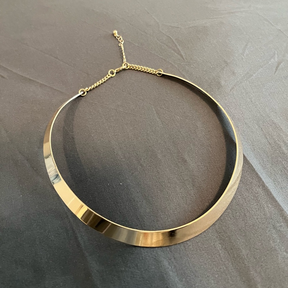 Collar Necklace